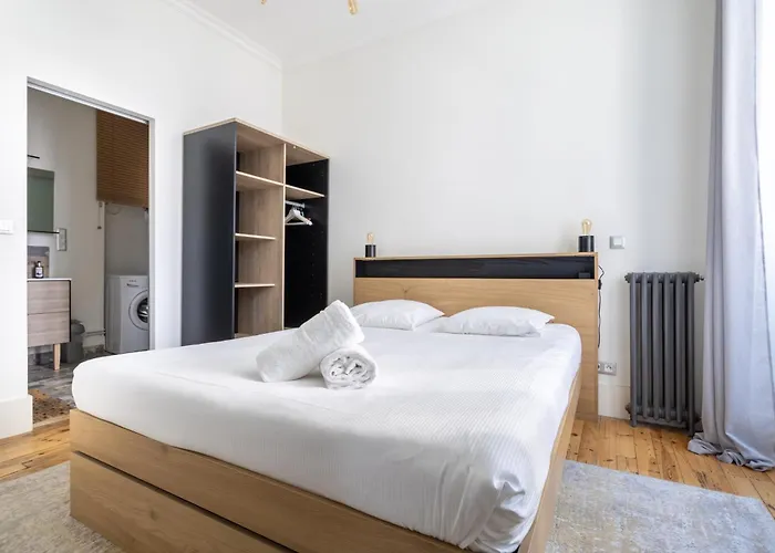 Apartamento Le Louvre - Proche Thermes Chic & Douillet Royat